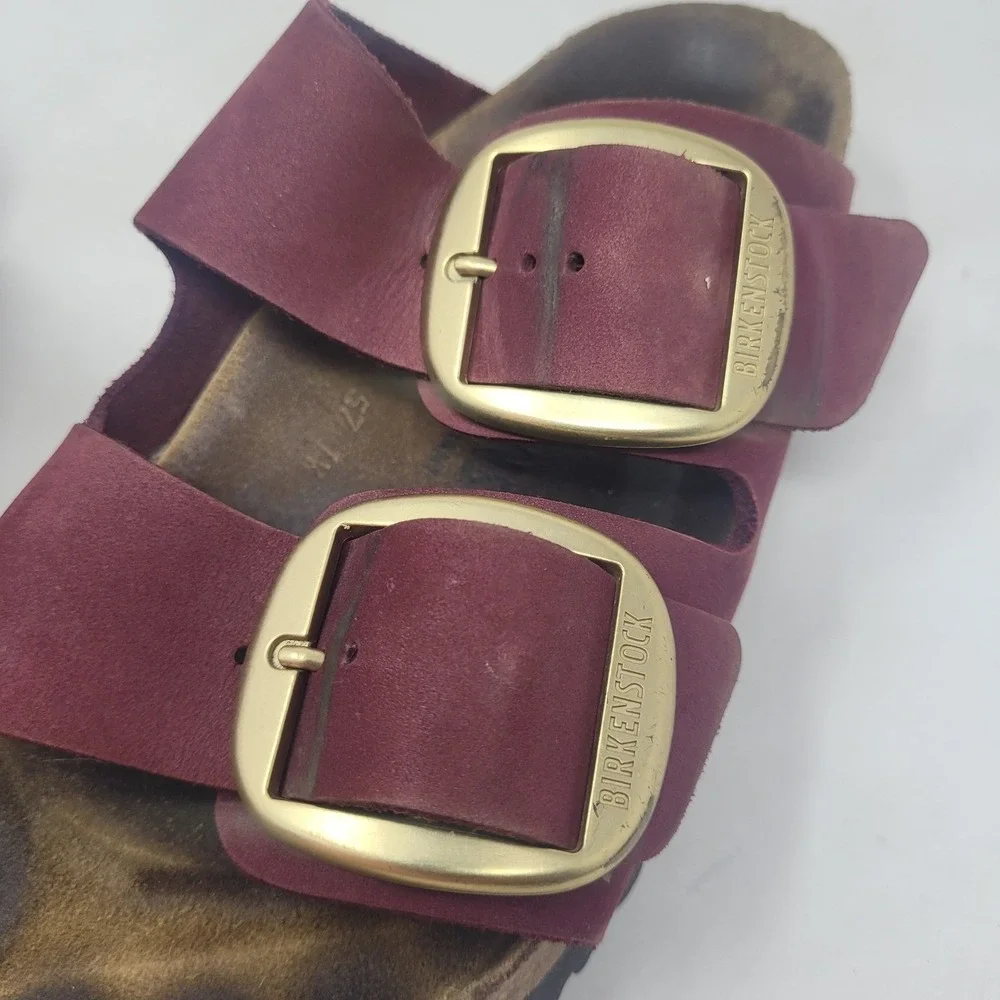 Birkenstock Arizona Sandals EU41 US8 Berry Crush Burgundy Suede Big Buckle